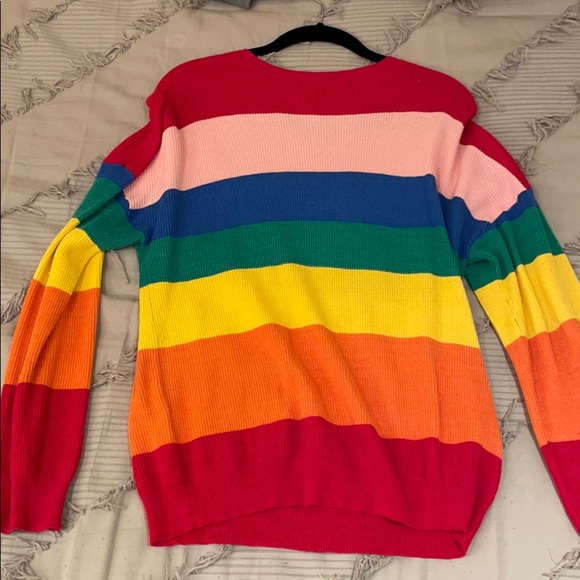 Rainbow sweater - Picture 2 of 4
